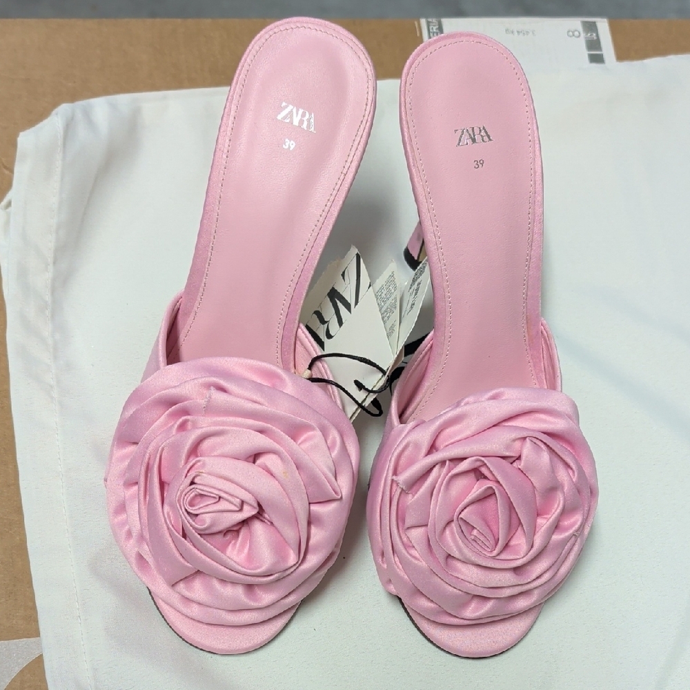 Zara Light Pink Satin Effect Rose Embellished Heels Size 8 NWT - Picture 3 of 7